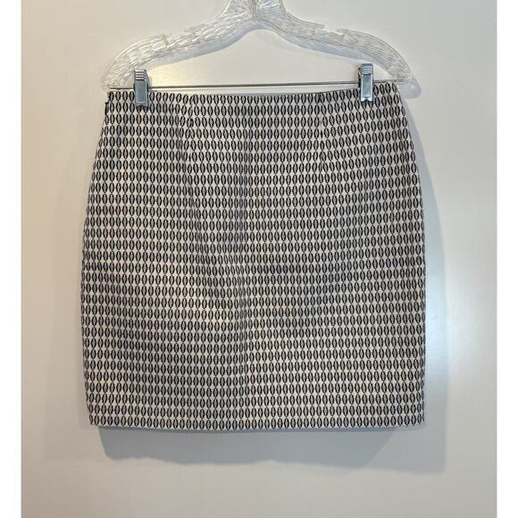 NWT Ann Taylor Black White Geometric Print Pencil Skirt Career Womens 8 (1566) - Picture 10 of 10
